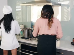 Arsch, Schwarz, Fetisch, Lesbisch, Lecken, Mutti, Natürlichen titten, Tätowierung