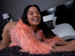 お尻, フェラチオ, 茶髪の, バック, 手コキする, ラティーナ, なめる, ストリッピング