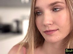 Blasen, Kehlenfick, Hd, Masturbation, Zierlich, Pov, Rasiert, Hintern versohlen