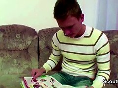 Beauté, Femme couguar, Hard, Fait maison, Masturbation, Belle mère, Suçant, Adolescente