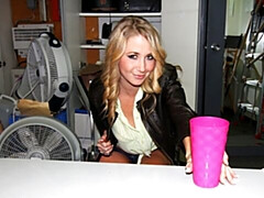 デカ尻, デカチン, デカパイ, ブロンド, フェラチオ, バック, ガリガリ, ティーン