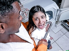 Grosser schwanz, Blasen, Hundestellung, Interrassisch, Muschi, Dürr, Jungendliche (18+), Titten