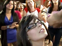 Grote mammen, Pijpbeurt, Gebondenheid, Lul, Sperma in gezicht, Hardcore, Huisgemaakt, Masturbatie