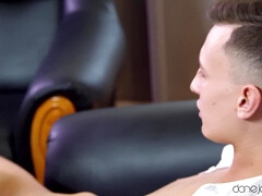 Rubia, Mamada, Corridas faciales, Lamidas, Estrella porno, Coño