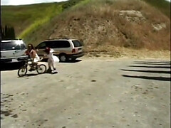 美人, フェラチオ, 茶髪の, チン, 顔射, フェティッシュ, ハードコア, 小人