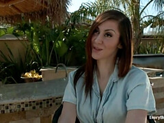 Anal, Bondage domination sadisme masochisme, Gorge profonde, Femme dominatrice, Doigter, Pénétrer avec le poing, Béant, Jouets