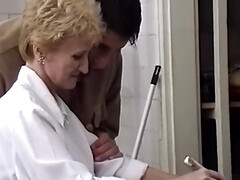 18 летние, Большой член, Волосатые, На кухне, Зрелые, Милф, Мачеха, Винтаж