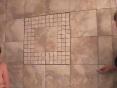 Hd, Lesbiana, Madres para coger, Ducha, Juguetes