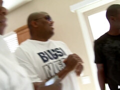 Grote lul, Grote mammen, Pijpbeurt, Hardcore, Interraciaal, Moeder die ik wil neuken, Feest, Kut duiken