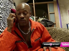 Blasen, Britisch, Vollbusig, Sperma im mund, Interrassisch, Pornostars, Muschi, Titten