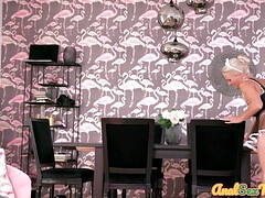 Анальный секс, Из жопы в рот, Минет, Член, Затыкание рта, Межрасовый секс, Служанка, Зрелые