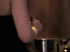 Couple, Tir de sperme, Robe, Doigter, Talons, Mamelons, Chatte, Adolescente