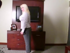 Большие сиськи, Блондинки, Грудастые, Очки, Зрелые, Бритые, Софткор, Соло