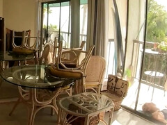 Enthousiasteling, Pijpbeurt, Bedriegen, Sperma, Sperma in gezicht, Huisgemaakt, Rijpe lesbienne, Moeder die ik wil neuken