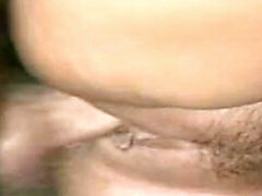 In den arsch, Grosser schwanz, Grosse titten, Braunhaarige, Hundestellung, Faustfick, Behaart, Lecken