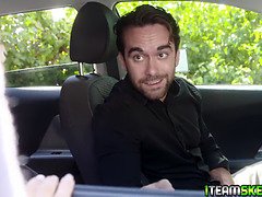 Lécher le cul, Cul à la bouche, Gros cul, Gros seins, Sucer une bite, En levrette, Hd, Nénés