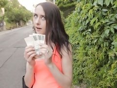 Cul, Brunette brune, En levrette, Doigter, Branlette thaïlandaise, De plein air, Rasée, Adolescente