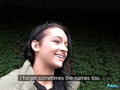 Amateur, Sucer une bite, Tromperie, Couple, De plein air, Pov, Public, Chatte