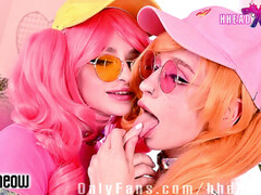 lesbians analfuck with strapon AliceBong