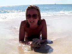 Grote kont, Grote mammen, Blond, Bruinharig, Rijpe lesbienne, Moeder die ik wil neuken, Buiten, Tiener