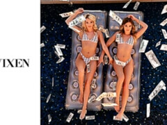 Arsch, Blondine, Blasen, Frau frau mann, Handjob, Jungendliche (18+), Flotter dreier, Titten