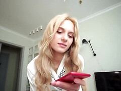美女, デカチン, ブロンド, フェラチオ, 足フェチ, ハードコア, 小柄, ティーン