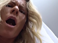 Blond, Brijd, Man die toekijkt, Hardcore, Ondergoed, Gezichtspunt, Realiteit, Tatoeage