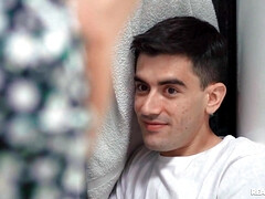 Красотки, Ванна, Большая жопа, Грудастые, Киски, Испанки, Втроем, Сиськи