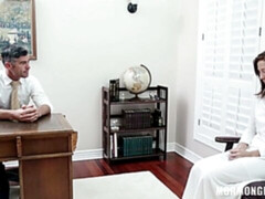 Gros cul, Gros seins, Brunette brune, Doigter, Masturbation, Maigrichonne, Dénudage, Adolescente