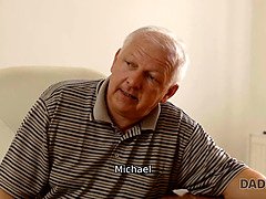 Guy fixes dads computer not knowing about mans affair with GF