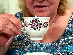 ブロンド, 浮気者, お婆さん, 巨大, 熟年, 現実, 三人, オッパイの