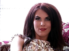 Grosser arsch, Grosser schwanz, Grosse titten, Blasen, Hundestellung, Hardcore, Absätze, Dürr