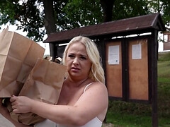 Wohlbeleibte schöne frauen, Grosser arsch, Grosse titten, Blasen, Europäisch, Hd, Milf, Schwanger