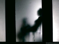 Grote mammen, Bruinharig, Rondborstig, Lesbisch, Masturbatie, Moeder die ik wil neuken, Alleen, Speelgoed