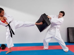 お尻, フェラチオ, 茶髪の, バック, 黒人, 足, オマンコ, オッパイの