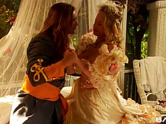 Grote lul, Pijpbeurt, Jurk, Flexibiel, Likken, Kut duiken, Kousen, Oud