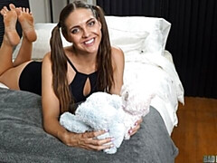 Grosser arsch, Grosser schwanz, Blasen, Braunhaarige, Hundestellung, Natürlichen titten, Jungendliche (18+), Titten