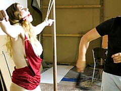 Большая жопа, Большие сиськи, Блондинки, Дилдо, Доминирование, Платье, Бритые, Игрушки