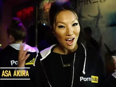 Asiatisch, Braunhaarige, Kompilation, Hd, Absätze, Im freien, Öffentlich, Titten