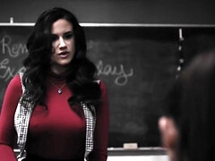 18 jaar, Grote kont, Grote mammen, Pompom meid, Hondjeshouding, Fetisj, Ruw, Tiener