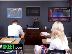 18 ans, Américain, Blonde, Hard, Rasée, Étudiant, Professeur, Adolescente