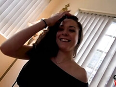 Минет, Брюнетки, Межрасовый секс, Лизание, Пирсинг, Киски, Бритые, Втроем