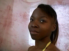 素人, フェラチオ, 黒人, 指いじり, 剃毛, ガリガリ, ティーン, オッパイの