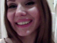 Любители, Брюнетки, В одежде, Домашнее видео, Душ, Сиськи