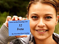 18 ans, Gros cul, Grosse bite, Sucer une bite, En levrette, Seins naturels, De plein air, Adolescente