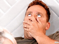 Amateur, Tetas grandes, Engañando, Estilo perrito, Corridas faciales, Tetas naturales, Realidad, Chorro