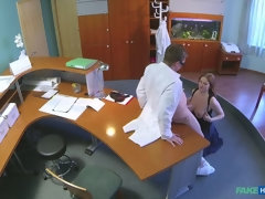 Leie, Spermaladung, Arzt, Fingern, Handjob, Lecken, Krankenschwester, Muschi