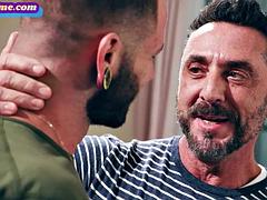 Anaal, Lieveling, Biseksueel, Schattig, Dubbele penetratie, Hardcore, Slet, Trio