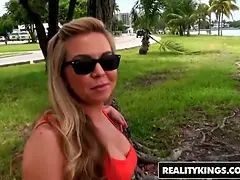 Americano, Culo, Culo grande, Rubia, Mamada, Hd