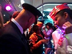 Большая жопа, Большие сиськи, Грудастые, В клубе, Член, Ласковые ручки, Секс без цензуры, Оргии